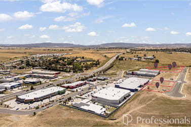 Click to view all images 1 Bolam Drive Kelso NSW 2795 - Image 3