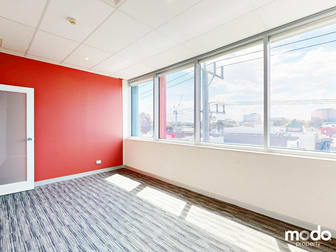 Click to view all images 18/50 New Street Ringwood VIC 3134 - Image 3