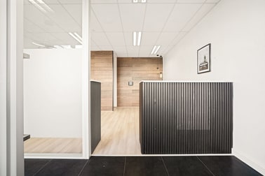 Click to view all images 4/1A The Strand Chelsea VIC 3196 - Image 2