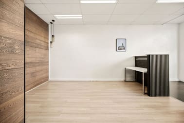 Click to view all images 4/1A The Strand Chelsea VIC 3196 - Image 3