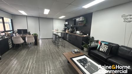 5/2 Ash Road Prestons NSW 2170 - Image 3