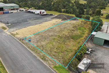 Click to view all images 38 Sanders Street Korumburra VIC 3950 - Image 2