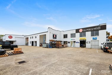 Click to view all images 20 Ereton Drive Arundel QLD 4214 - Image 2