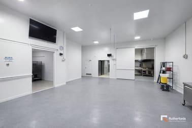 2/14 Pearl Street Brooklyn VIC 3012 - Image 3