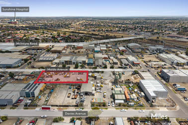 Click to view all images 52-60 Maida Avenue Sunshine North VIC 3020 - Image 2