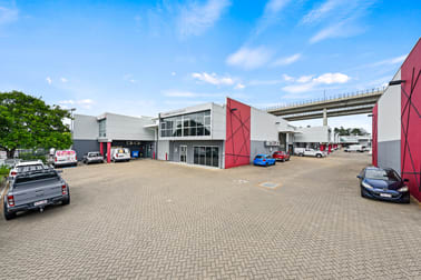 2/93 Rivergate Place Murarrie QLD 4172 - Image 2