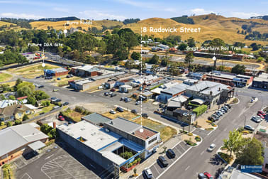 8 Radovick Street Korumburra VIC 3950 - Image 2