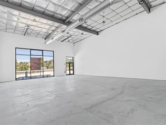 Click to view all images Unit 2, 6 Railway Court Cambridge TAS 7170 - Image 3