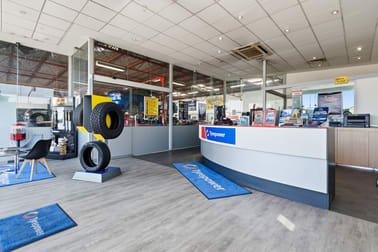 Click to view all images 2-4 Barrier Street Fyshwick ACT 2609 - Image 3