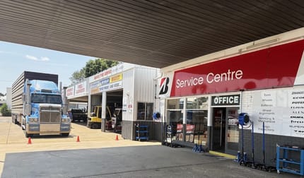 90-94 PARKER STREET Cootamundra NSW 2590 - Image 1