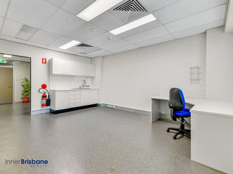 Click to view all images 334/33 North Street Spring Hill QLD 4000 - Image 3