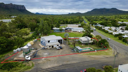 21 Eclipse Street Springsure QLD 4722 - Image 1