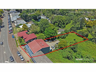 Click to view all images 51 Maple Street Maleny QLD 4552 - Image 2
