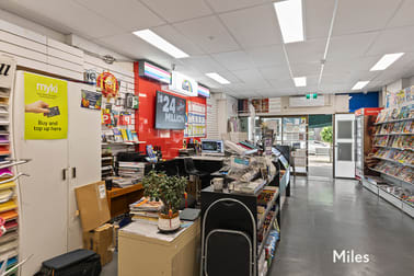 Click to view all images 62 Aberdeen Road Macleod VIC 3085 - Image 3