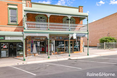 Click to view all images 74-76 William Street Bathurst NSW 2795 - Image 1