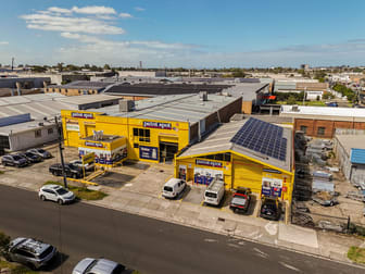 Click to view all images 2+2A Levanswell Road Moorabbin VIC 3189 - Image 2