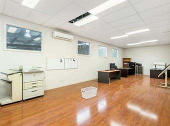 Click to view all images 1/196 Settlement Road Thomastown VIC 3074 - Image 3