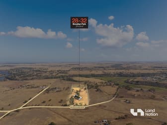 Click to view all images 28-32 Brooklyn Park Drive Brookfield VIC 3338 - Image 2