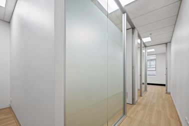 Click to view all images 607/365 Little Collins Street Melbourne VIC 3000 - Image 3