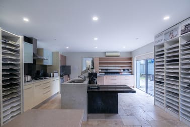 4 Coolarn Avenue Point Clare NSW 2250 - Image 2