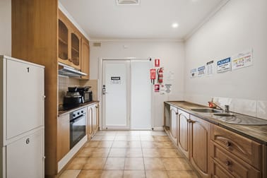 6 Henderson Court Shepparton VIC 3630 - Image 2