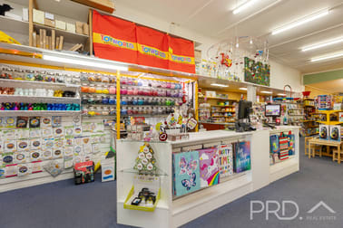 Click to view all images 53-55 Russell Street Tumut NSW 2720 - Image 3