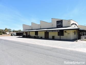 3 Fiebig Road Meningie SA 5264 - Image 1