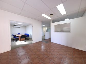 Click to view all images 129 Brown Street Bungalow QLD 4870 - Image 3