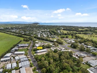 Click to view all images 2/2-4 Owen Street Craiglie QLD 4877 - Image 2