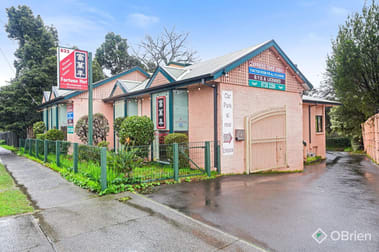 Click to view all images 835 Mt Dandenong Road Montrose VIC 3765 - Image 1