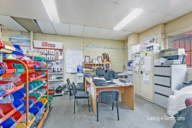 2/5 Clyde Street Rydalmere NSW 2116 - Image 2