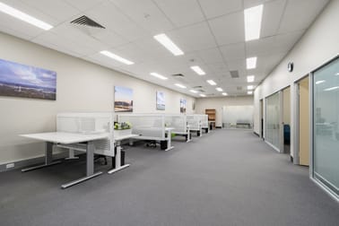 Click to view all images 2/26 Maryborough Street Fyshwick ACT 2609 - Image 3