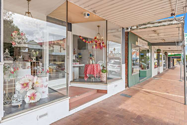 Click to view all images 269 Rouse Street Tenterfield NSW 2372 - Image 2