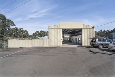 Click to view all images 10 Langslow Street Castlemaine VIC 3450 - Image 2