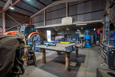 Click to view all images 9 Trig Street Wedgefield WA 6721 - Image 3