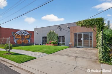 Click to view all images 34 Crown Avenue Mordialloc VIC 3195 - Image 1