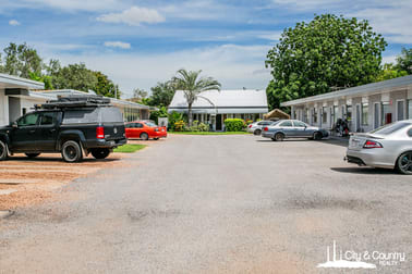 Click to view all images 107 West Street Mount Isa QLD 4825 - Image 2