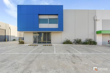Click to view all images 9/130 Gateway Boulevard Epping VIC 3076 - Image 2