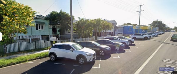 Click to view all images Rockhampton City QLD 4700 - Image 2