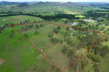 Click to view all images 158 Fosterton Road Dungog NSW 2420 - Image 2
