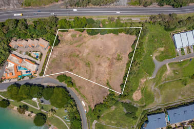 Click to view all images 131 Shingley Drive Airlie Beach QLD 4802 - Image 3