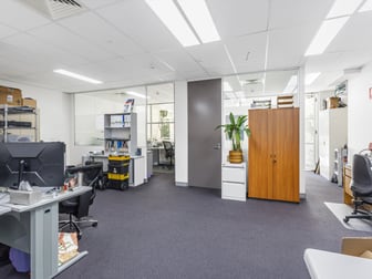 Click to view all images G12/25 Solent Circuit Norwest NSW 2153 - Image 3