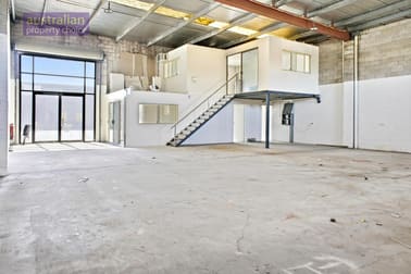 Click to view all images 2/37-39 York Road Jamisontown NSW 2750 - Image 3