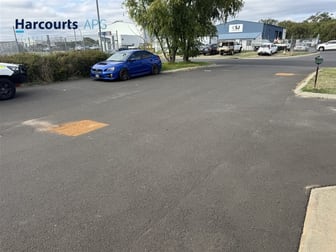 43 Halifax Drive Davenport WA 6230 - Image 2