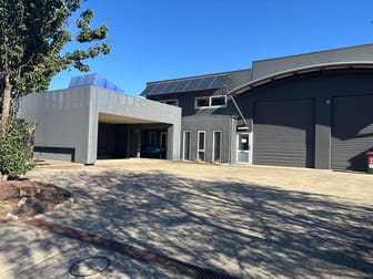 4/15 Carbine Way Mornington VIC 3931 - Image 1