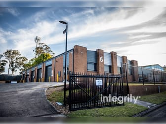 1/6 Victa Way Bomaderry NSW 2541 - Image 1