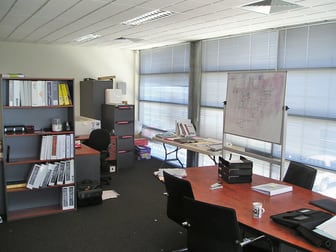 8/3 Westside Avenue Port Melbourne VIC 3207 - Image 3