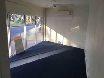 2/472 Esplanade Torquay QLD 4655 - Image 2