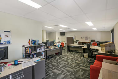 Suite 2, 145 Taylor Street Newtown QLD 4350 - Image 3