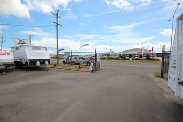 29-33 Duckworth Street Garbutt QLD 4814 - Image 2